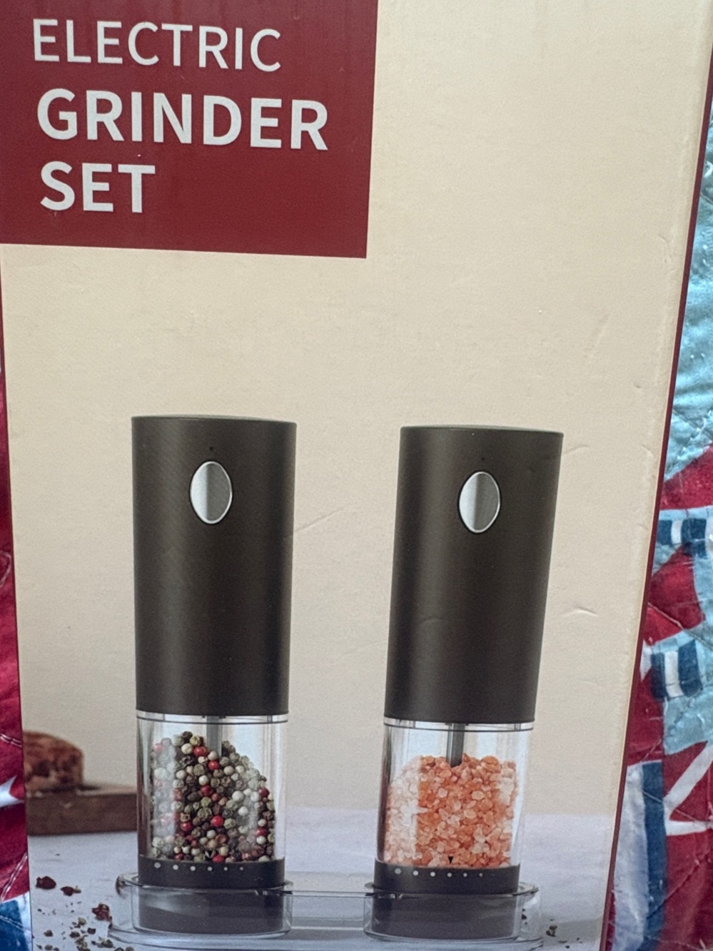 Electric Grinder Set - Black Automatic Salt and Pepper Mills